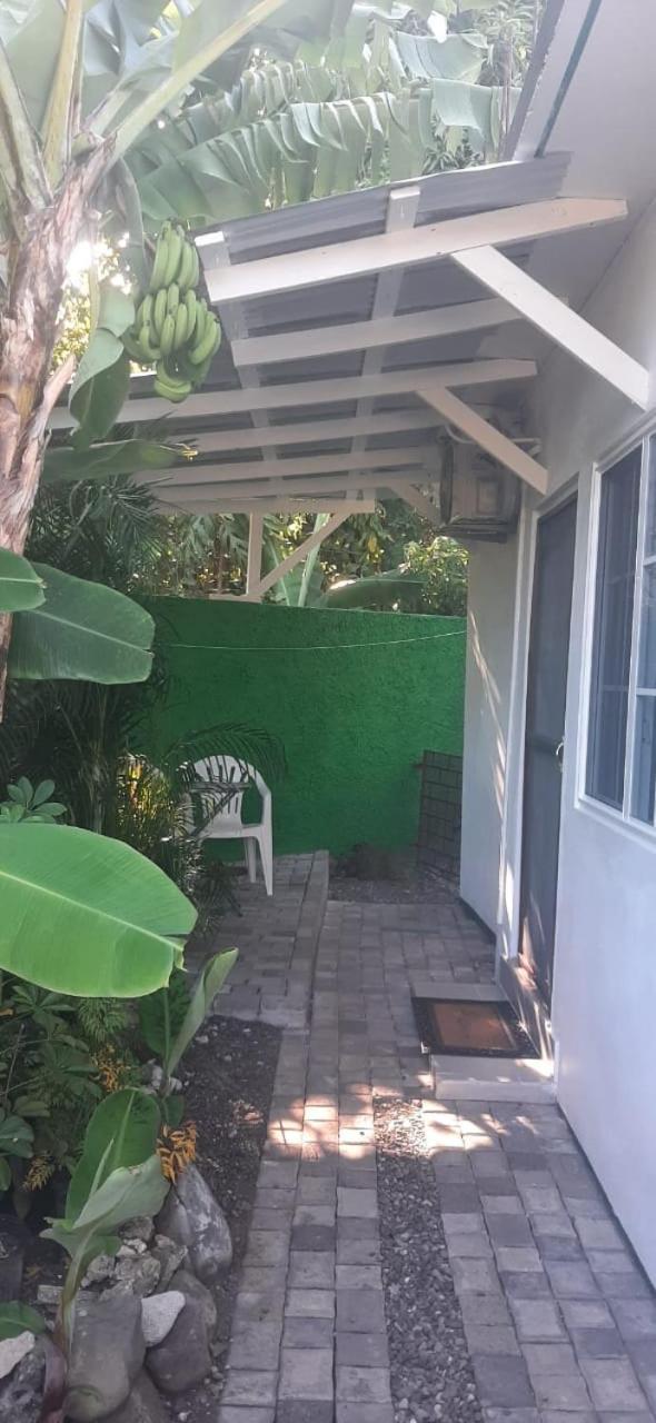Centrally Located Room - 5 Port Antonio Exterior foto